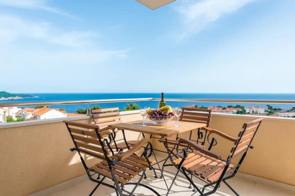 Apartment Belvedere With Magnificent Sea View Terrace 杜布罗夫尼克 外观 照片