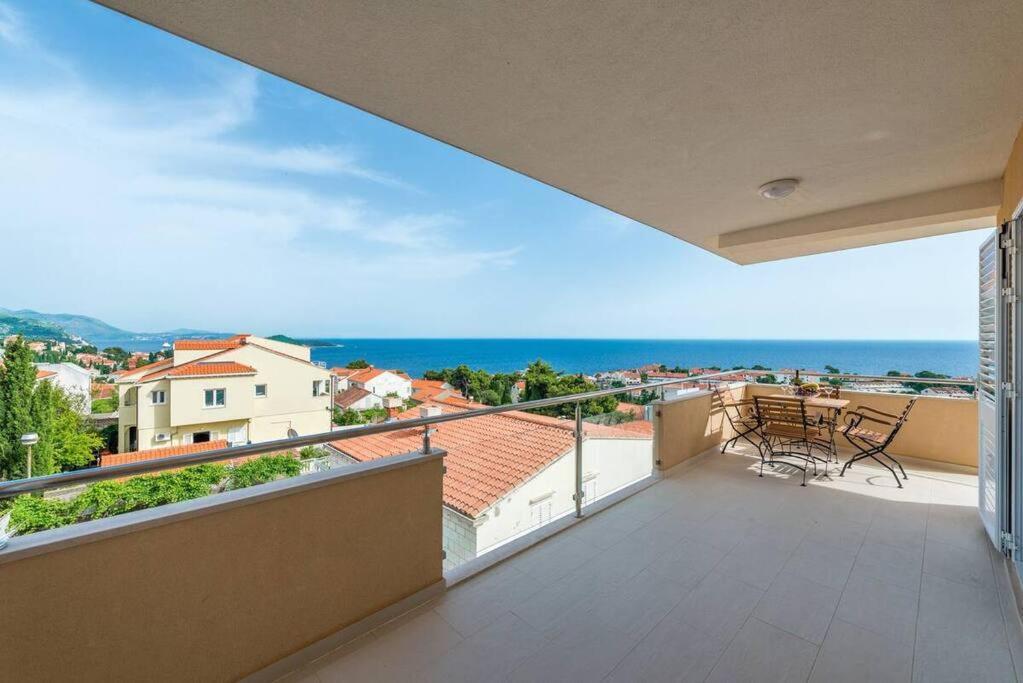 Apartment Belvedere With Magnificent Sea View Terrace 杜布罗夫尼克 外观 照片